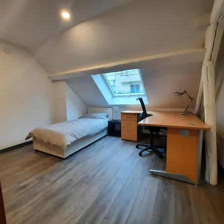 Privees Au Calme Avec Espaces Partages