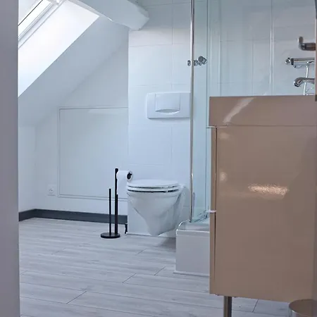 Privées Au Calme Avec Espaces Partagés *