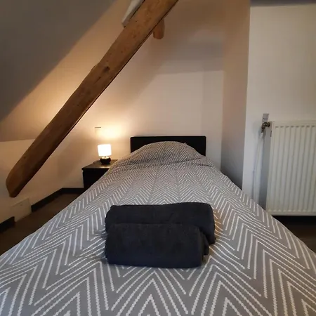 Privees Au Calme Avec Espaces Partages منزل للإقامة