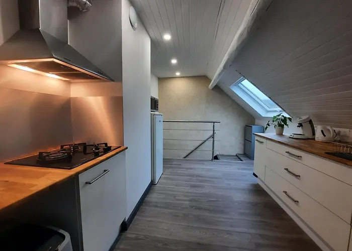 Privees Au Calme Avec Espaces Partages *