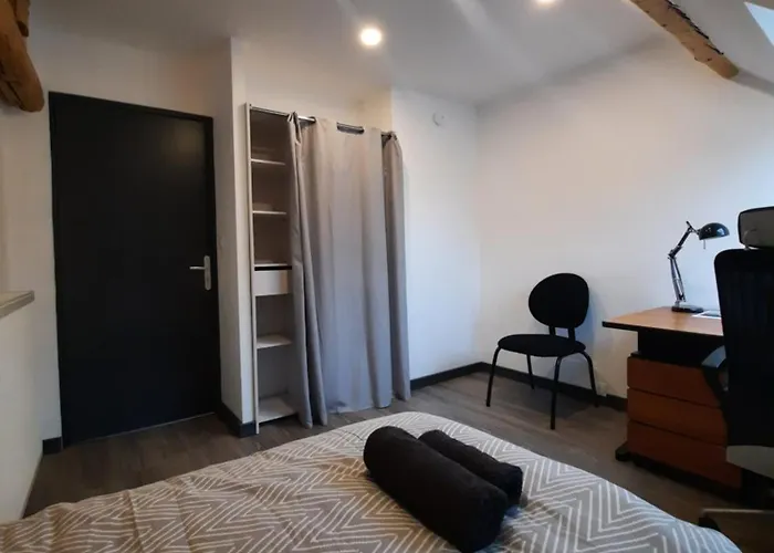 Privees Au Calme Avec Espaces Partages 홈스테이 *